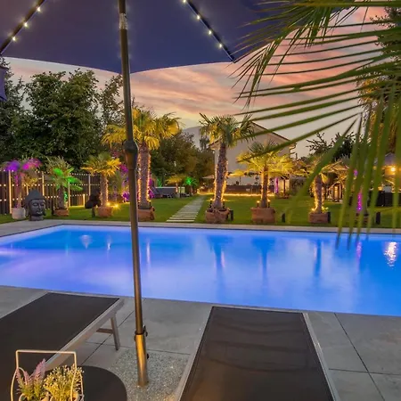 Tropicana Berlin Potsdam Апартаменты *