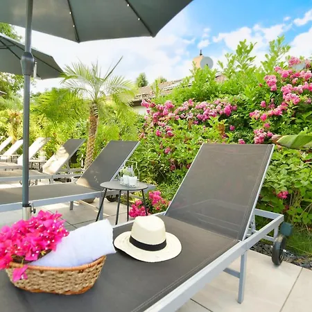 Апартаменты Tropicana Berlin Potsdam *