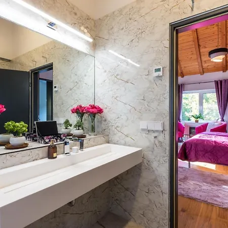 Tropicana Berlin Potsdam * تلتو