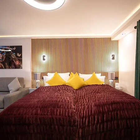 Tropicana Berlin Potsdam * Teltow
