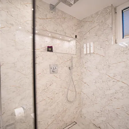 Tropicana Berlin Potsdam Апартаменты